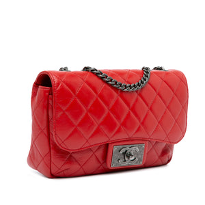 Chanel CC Crinkled Calfskin Chain Flap Red