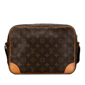 Louis Vuitton Monogram Nil Crossbody Bag Brown