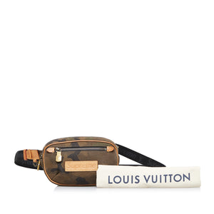 Louis Vuitton x Supreme Camouflage Belt Bag PM Brown